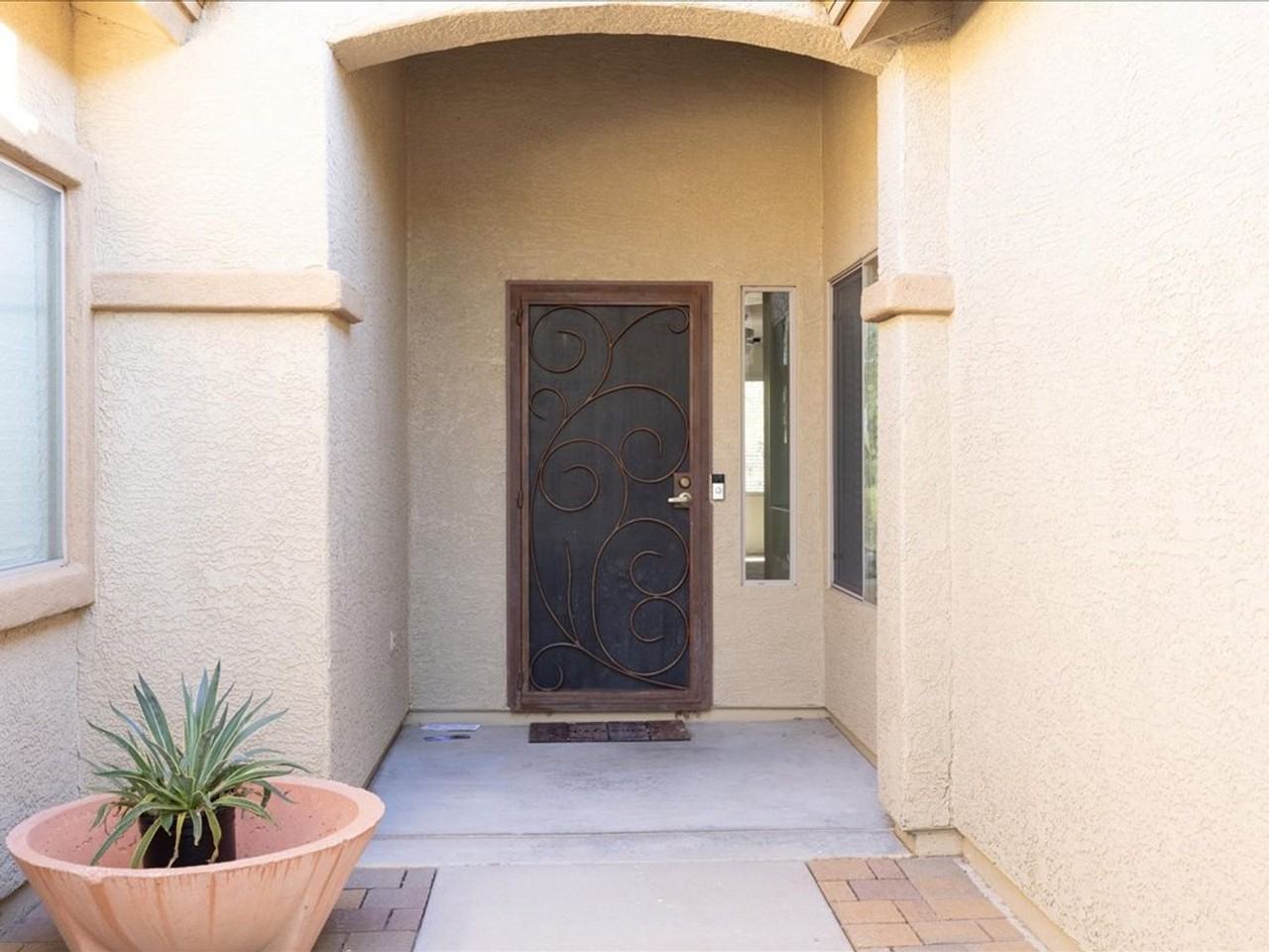 9422 E Indigo Mountain Way - Photo 6 of 47