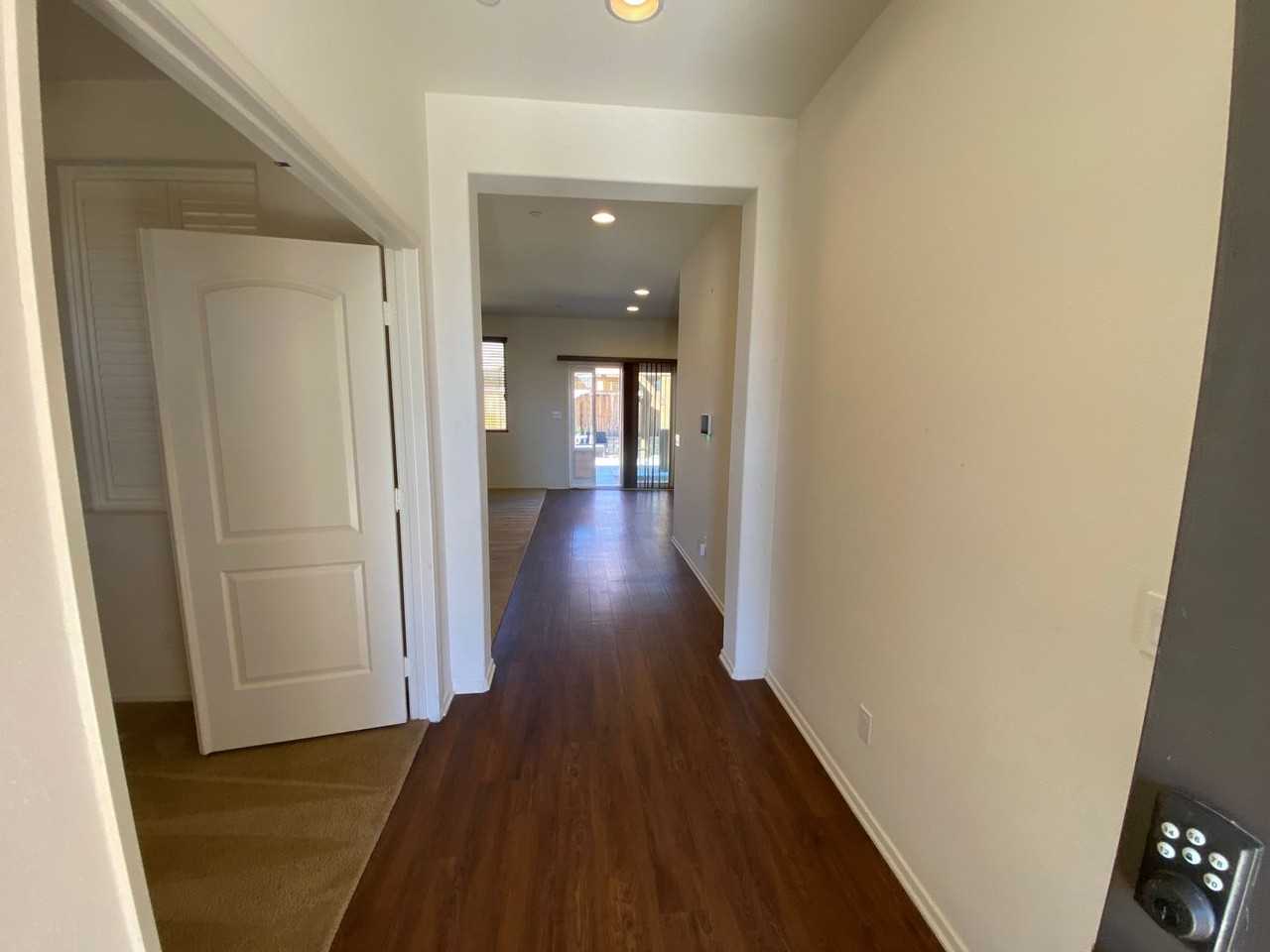 3405 Leopard Ct - Photo 2 of 16