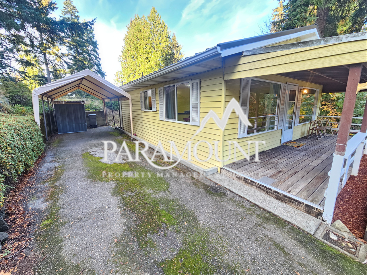 6042 Watauga Beach Dr E - Photo 2 of 11