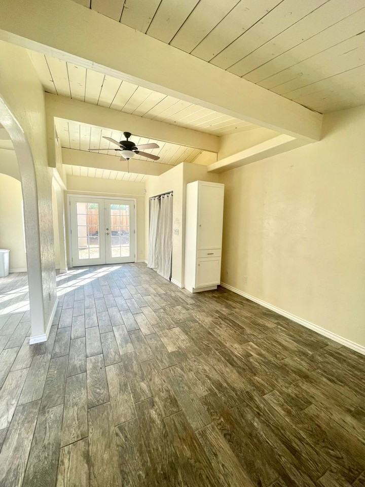 72675 Sullivan Rd - Photo 4 of 11