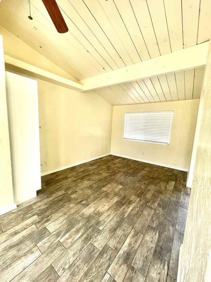 72675 Sullivan Rd - Photo 6 of 11