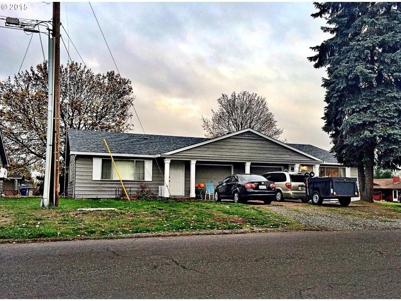 407 Southeast 117th Avenue - Photo 2 of 33