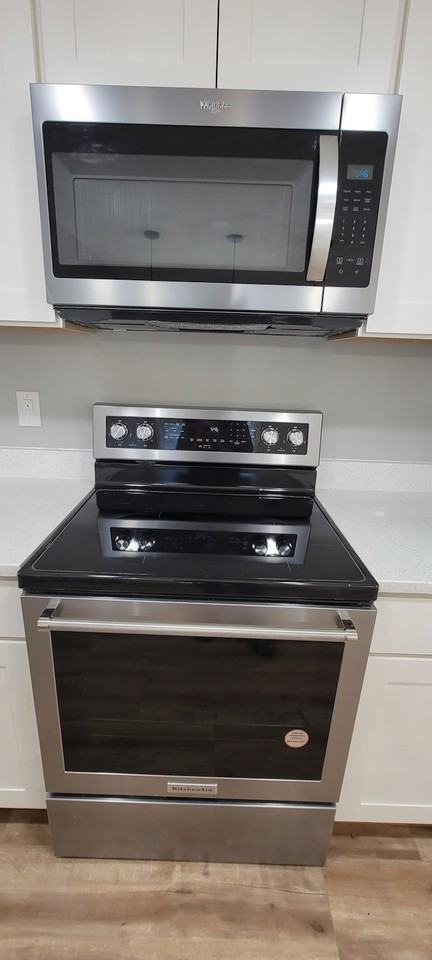 407 Southeast 117th Avenue - Photo 6 of 33