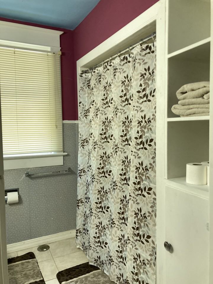 1134 S College St #NA - Photo 7 of 19