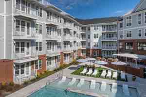 featured image of 6050 Harbour Green Drive