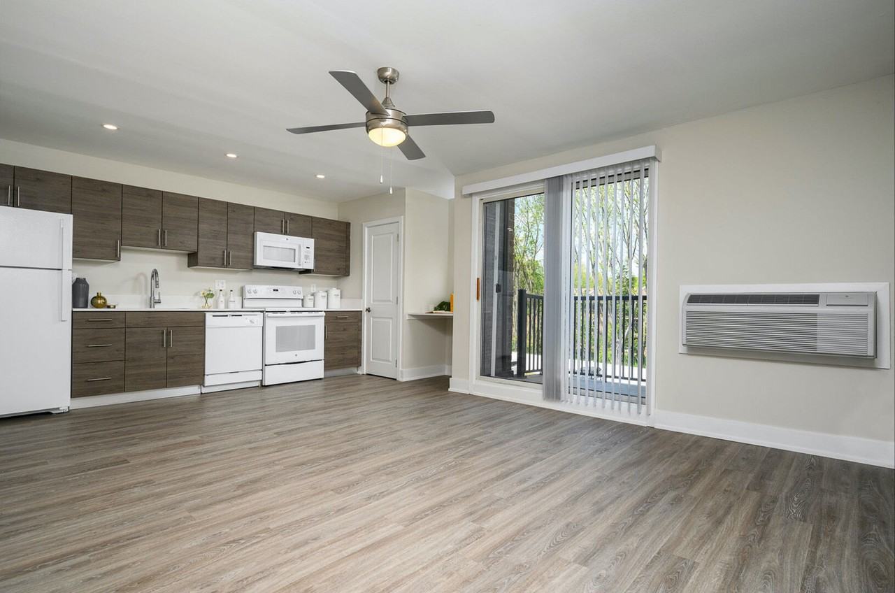 Algon Flats - Photo 6 of 21