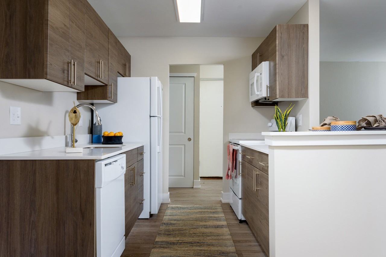 Algon Flats - Photo 5 of 21