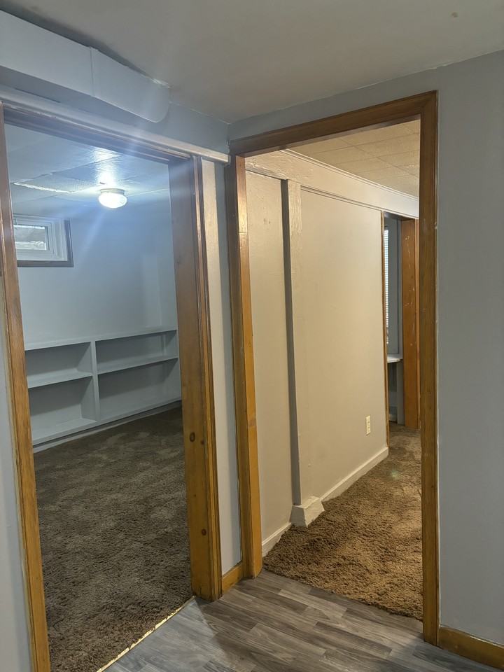 305 4th Avenue East - Photo 3 of 10