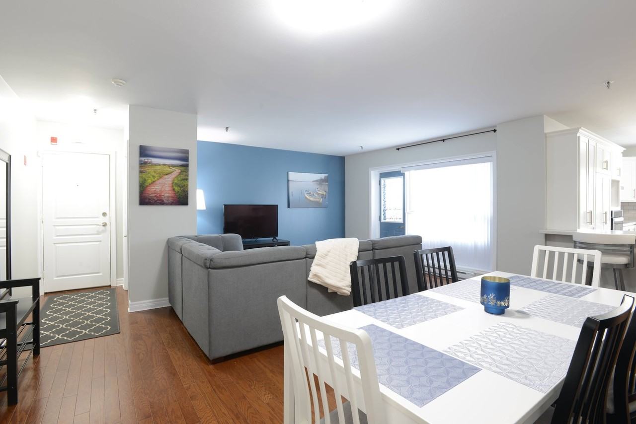 100 Elizabeth Ave - Photo 3 of 13