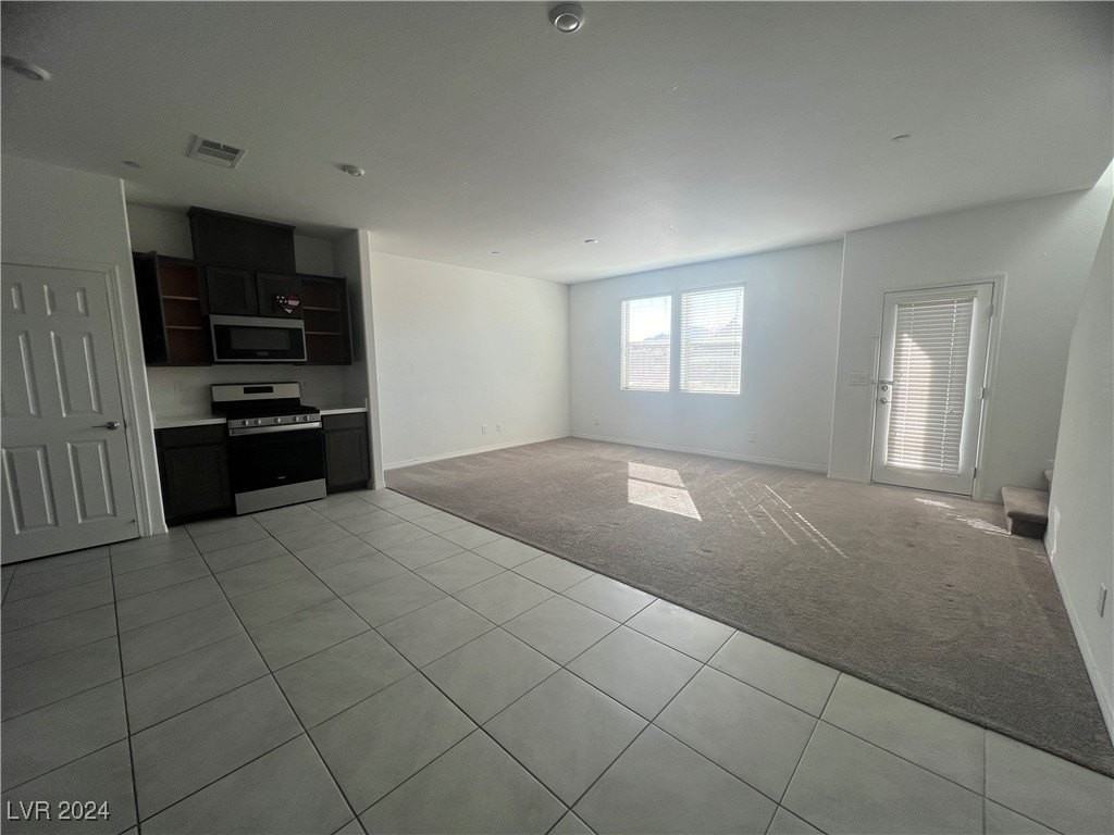 489 Anthurium Pl - Photo 2 of 14