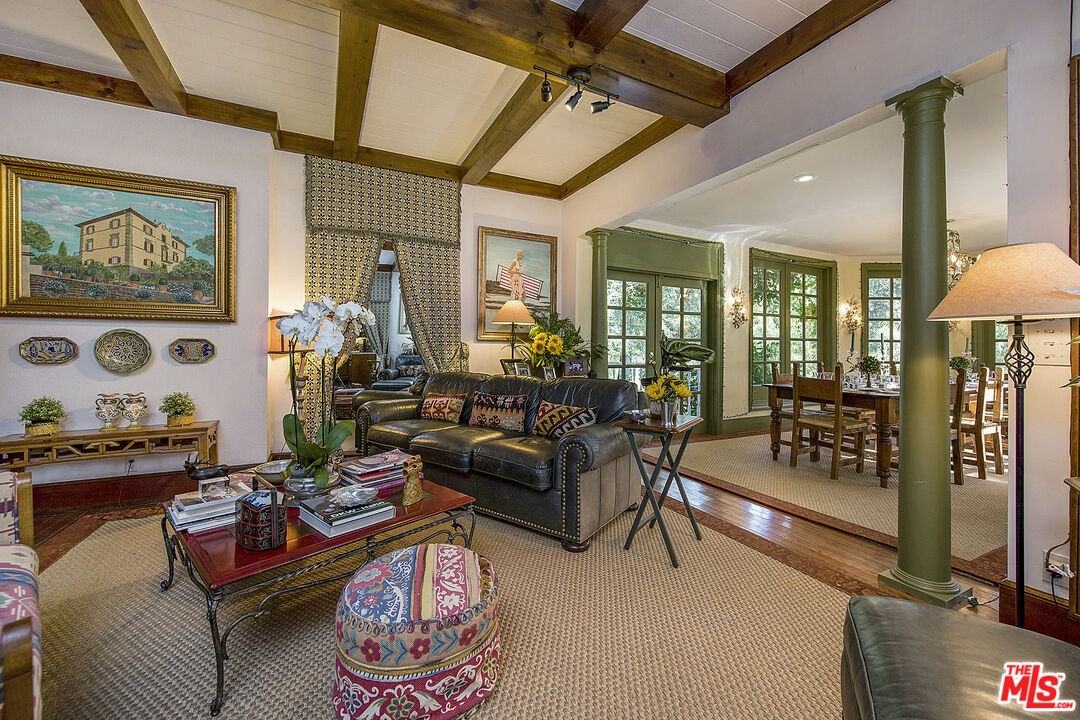 240 Pope St - Photo 3 of 33