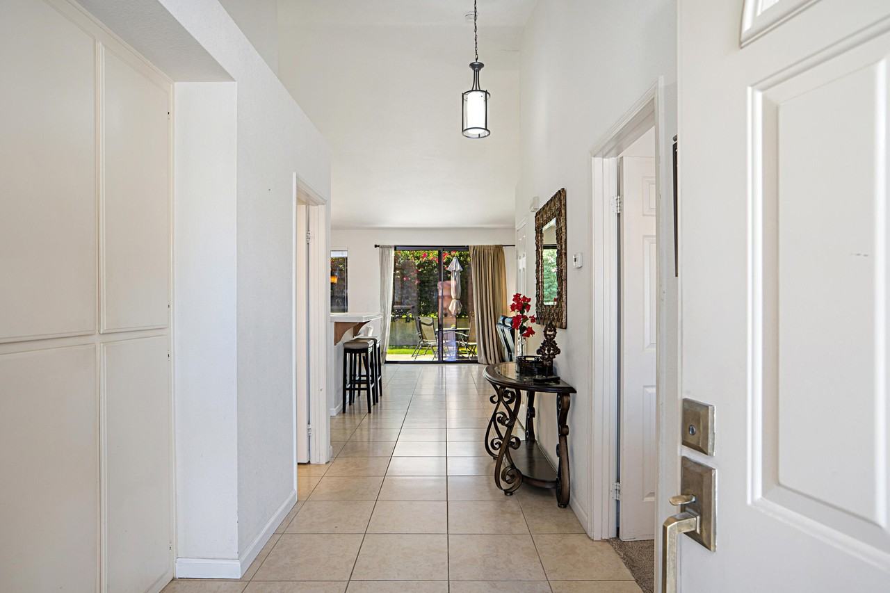 76915 Scimitar Way - Photo 3 of 23