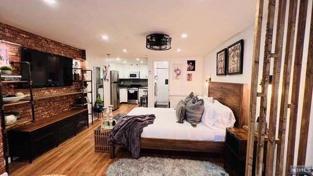 42 Willow Wood Sq - Photo 2 of 47