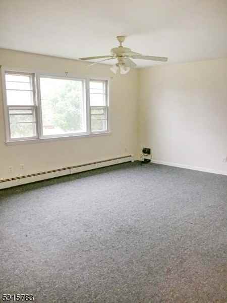 441 William St - Photo 3 of 18