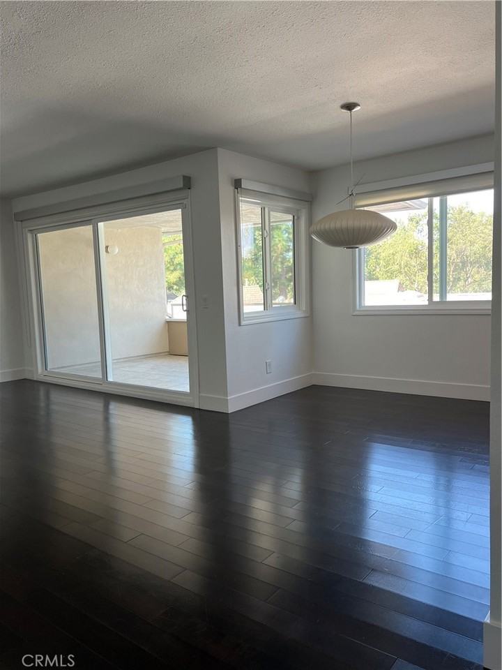 23432 Caminito Valle - Photo 3 of 21