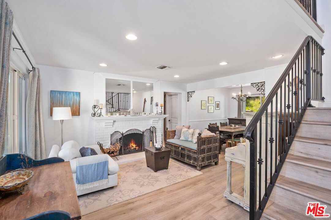 30661 Passageway Pl - Photo 2 of 14