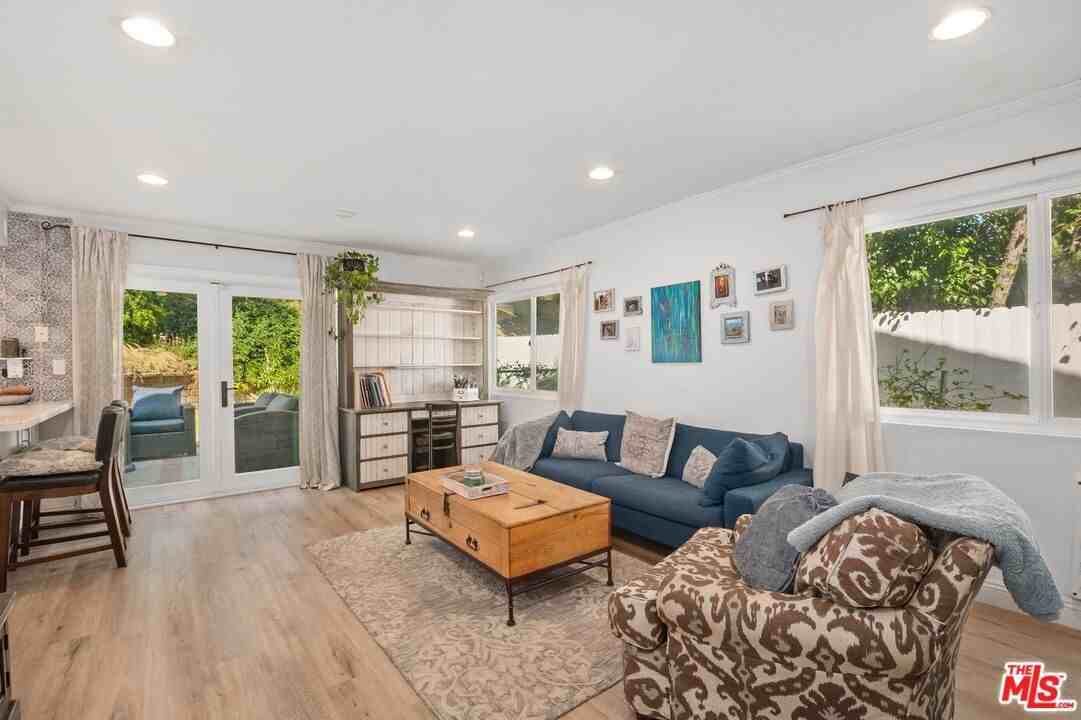 30661 Passageway Pl - Photo 3 of 14