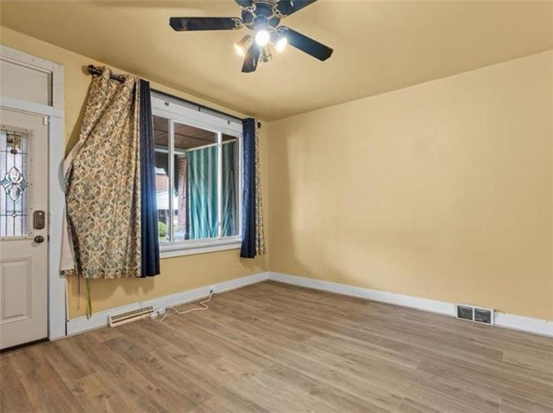6926 Bishop St - Photo 2 of 9