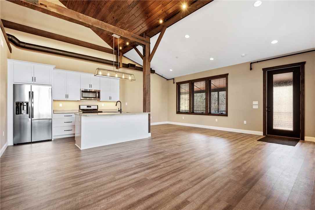 285 Northgate Dr Apt 2 - Photo 2 of 13