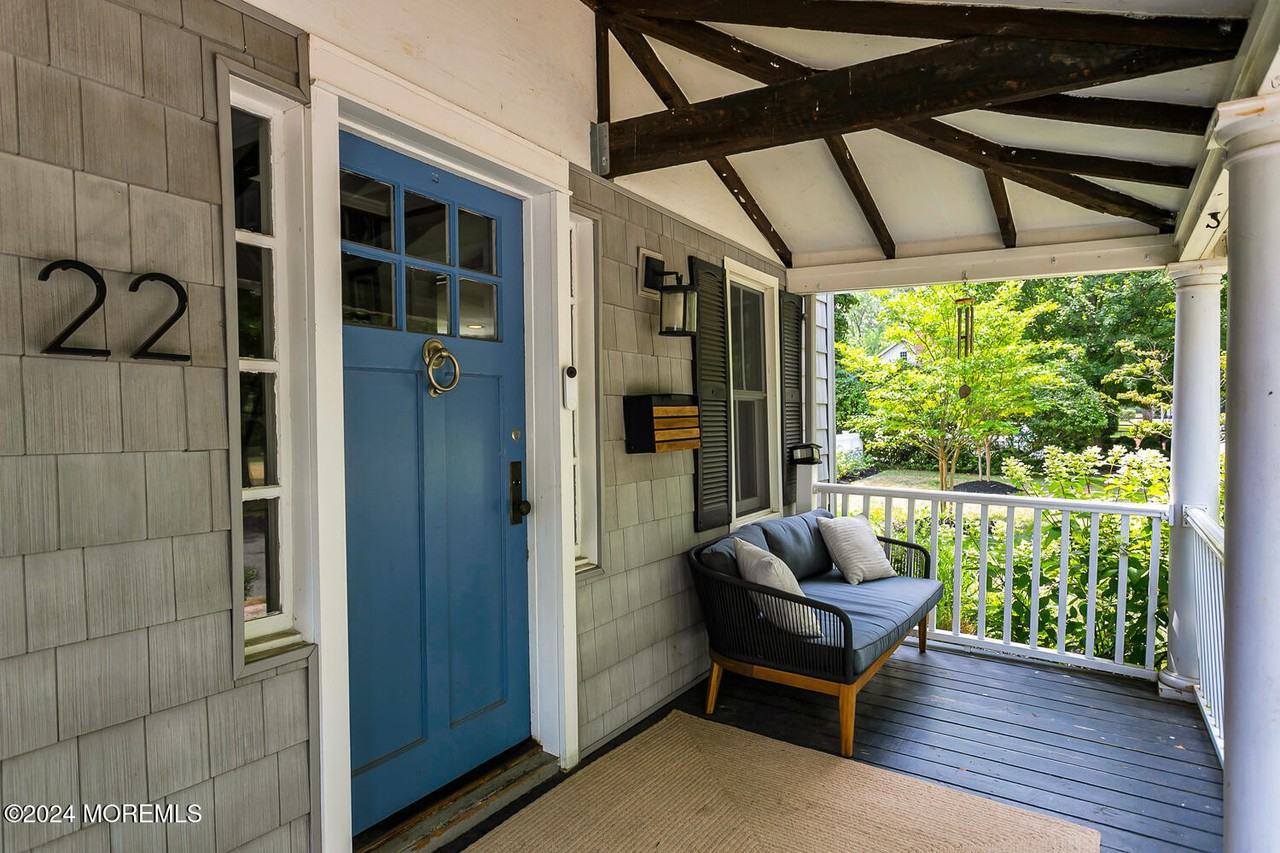 22 Branch Ave - Photo 3 of 39