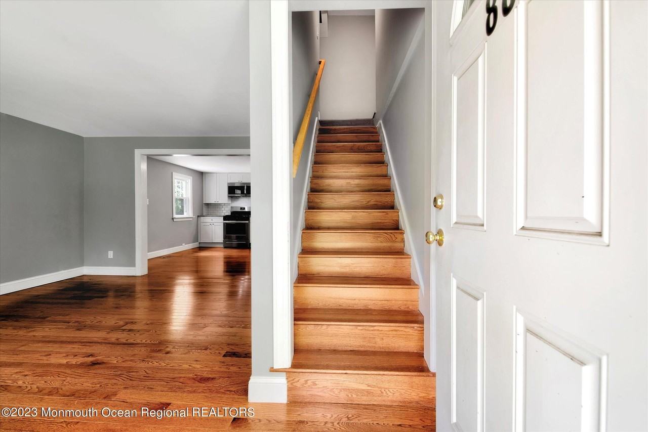 88 Dutch Lane Rd - Photo 2 of 31