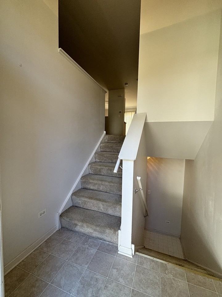 34399 N Aster Ct - Photo 2 of 16