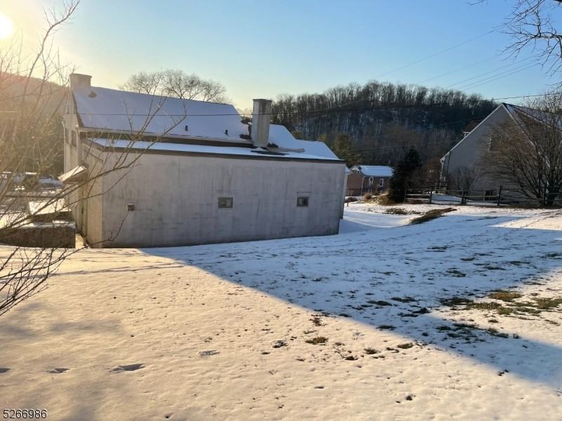 14 Hillside Ave - Photo 3 of 11