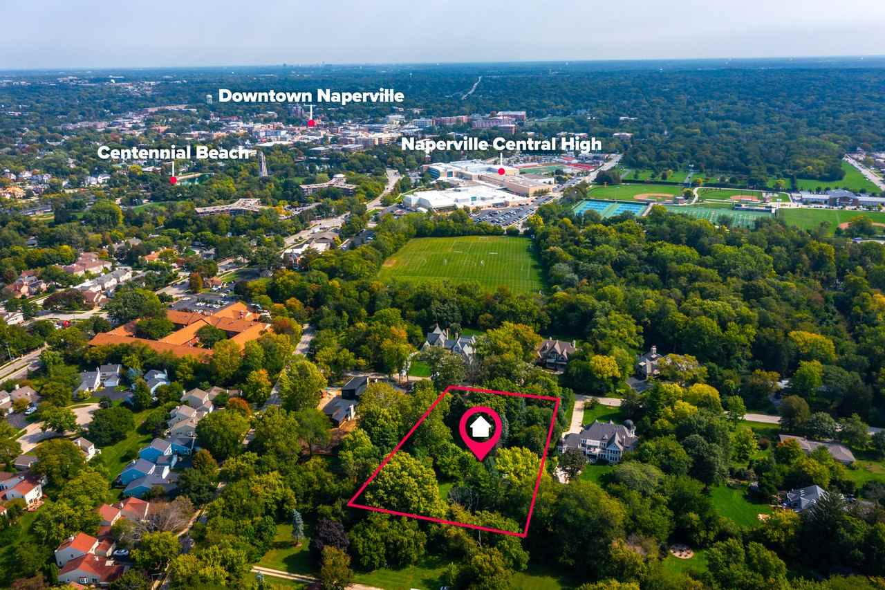 7S220 Green Acres Dr - Photo 2 of 36