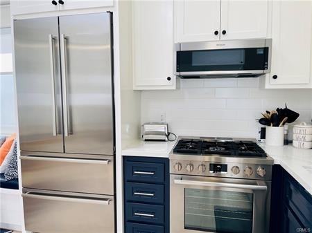 212 1/2 Garnet Ave - Photo 2 of 16