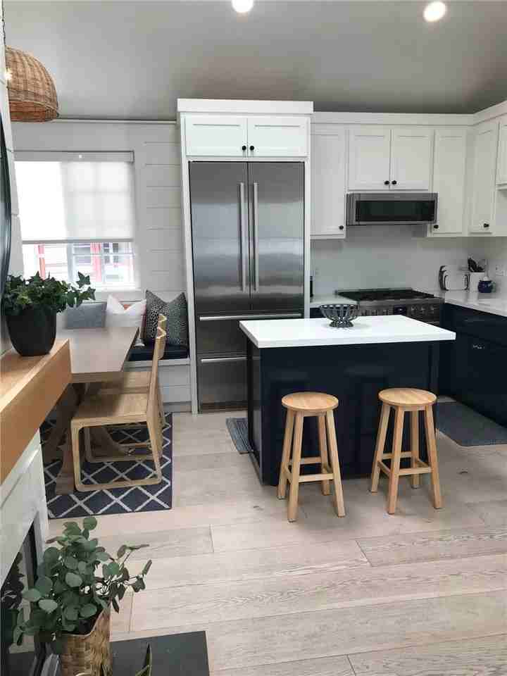 212 1/2 Garnet Ave - Photo 3 of 16