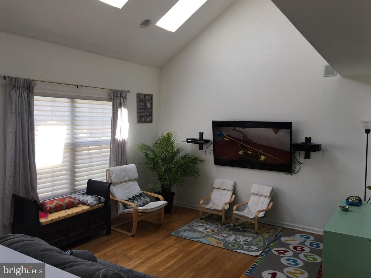 25 Vaccaro Rd - Photo 3 of 6