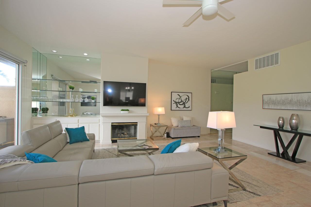 62 Pebble Beach Dr - Photo 2 of 50