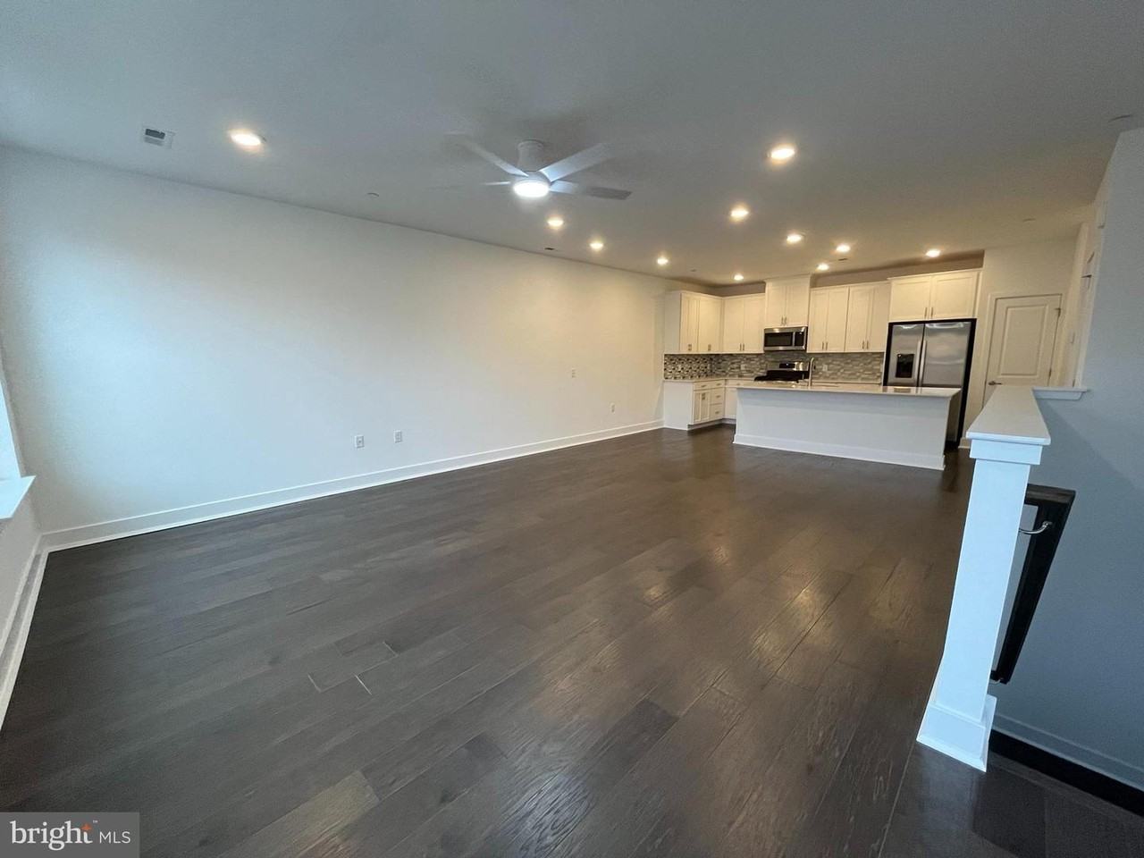 283 Aaron Truehart Way - Photo 3 of 34