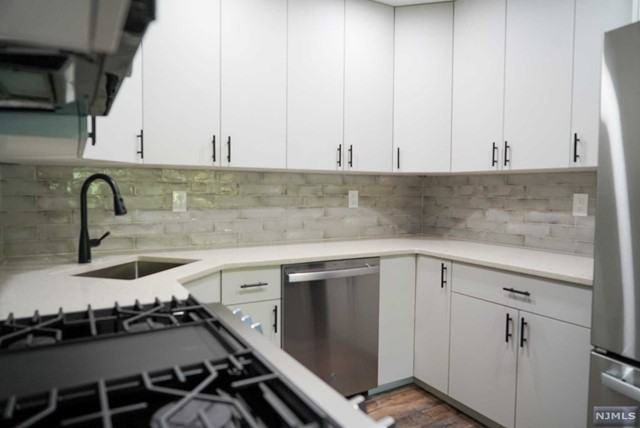 268 Oakland Ct - Photo 2 of 18