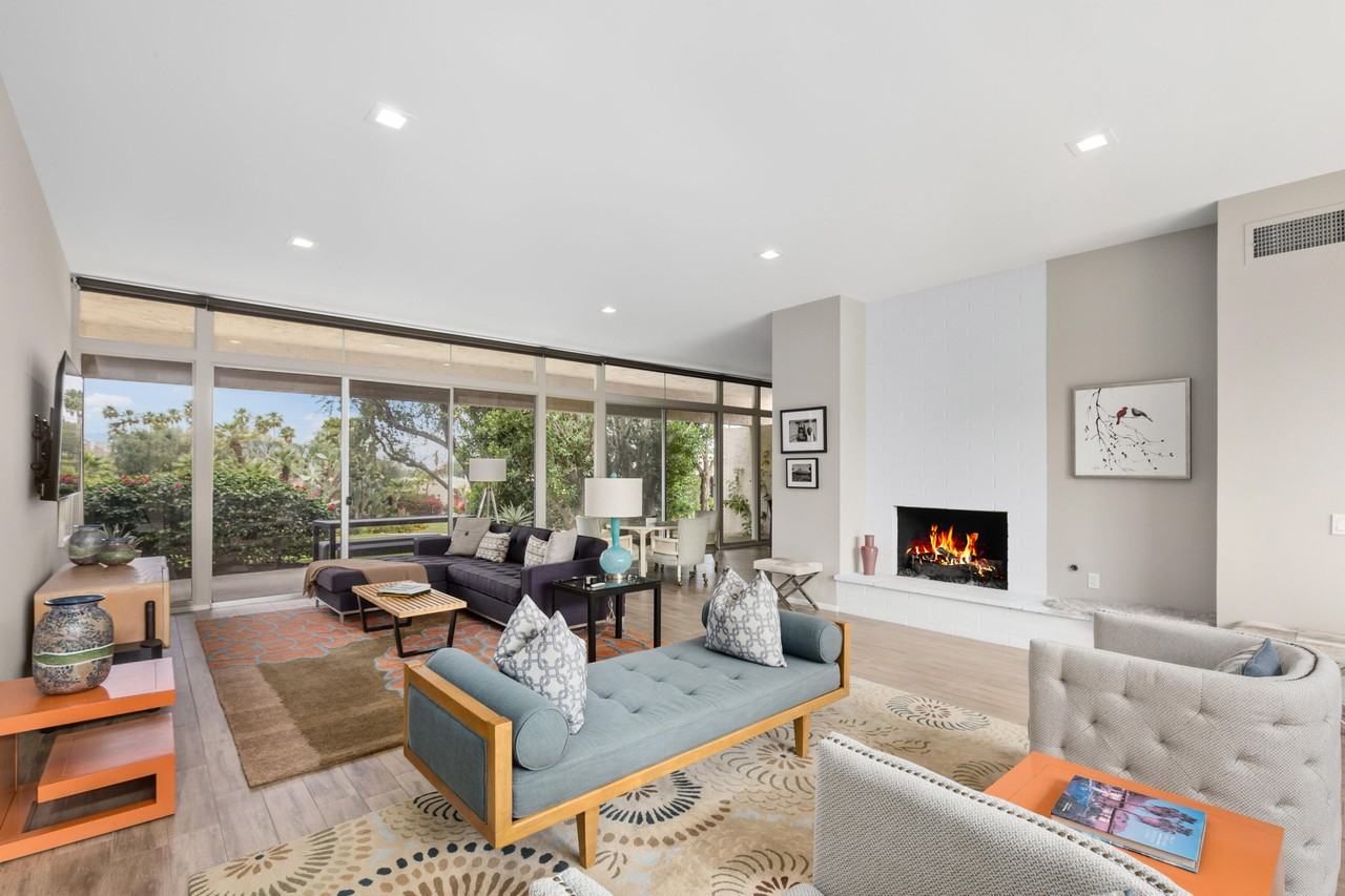 1601 Sandpiper St - Photo 2 of 38