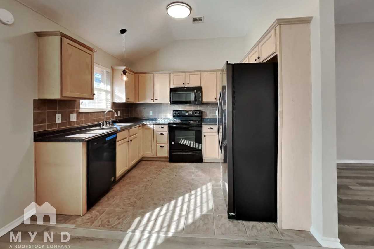 525 Cherokee Gate Dr - Photo 3 of 22