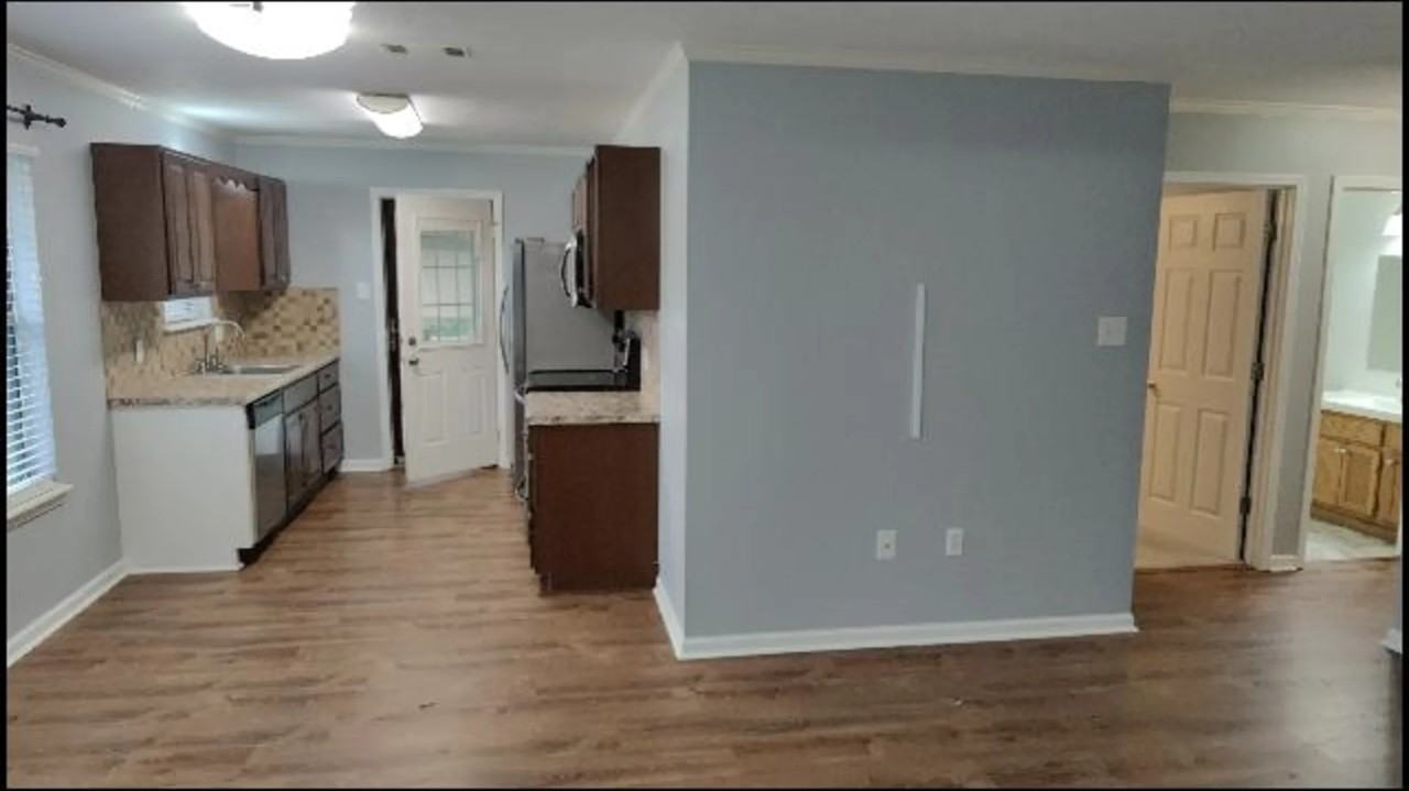 1405 Appalachain Dr - Photo 2 of 9