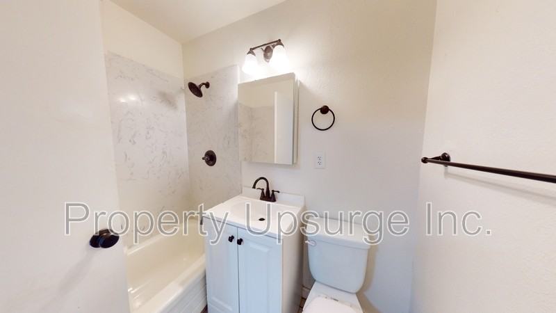 2790 Irwin Rd - Photo 3 of 13