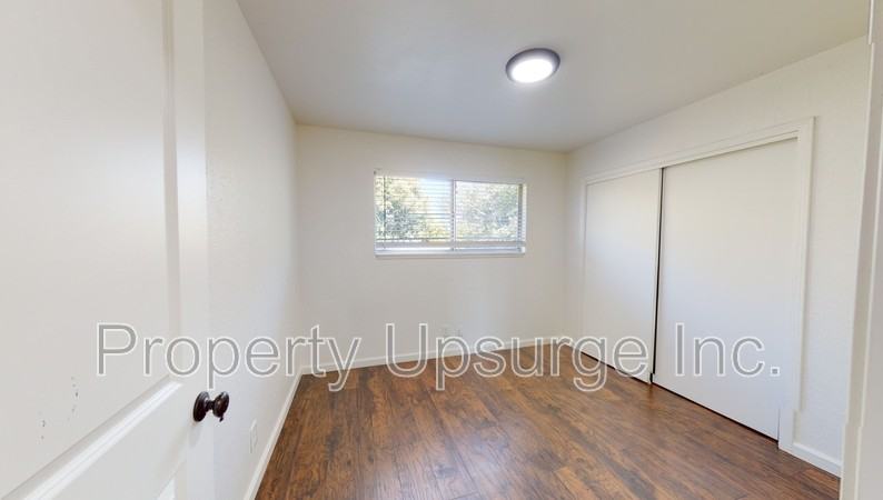2790 Irwin Rd - Photo 6 of 13