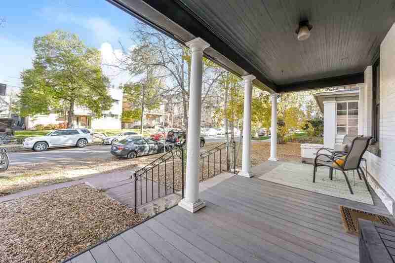 1147 N Marion St #5 - Photo 3 of 31