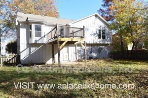 featured image of 15813 N Water St