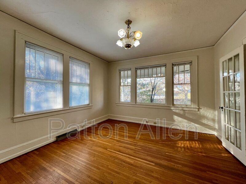 72 Mimosa Dr - Photo 2 of 41