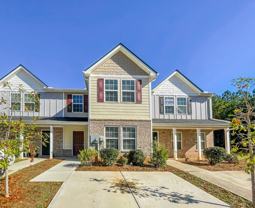 2565 Piering Dr - Photo 1 of 1