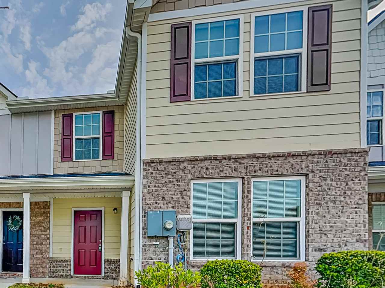 2565 Piering Dr - Photo 3 of 20