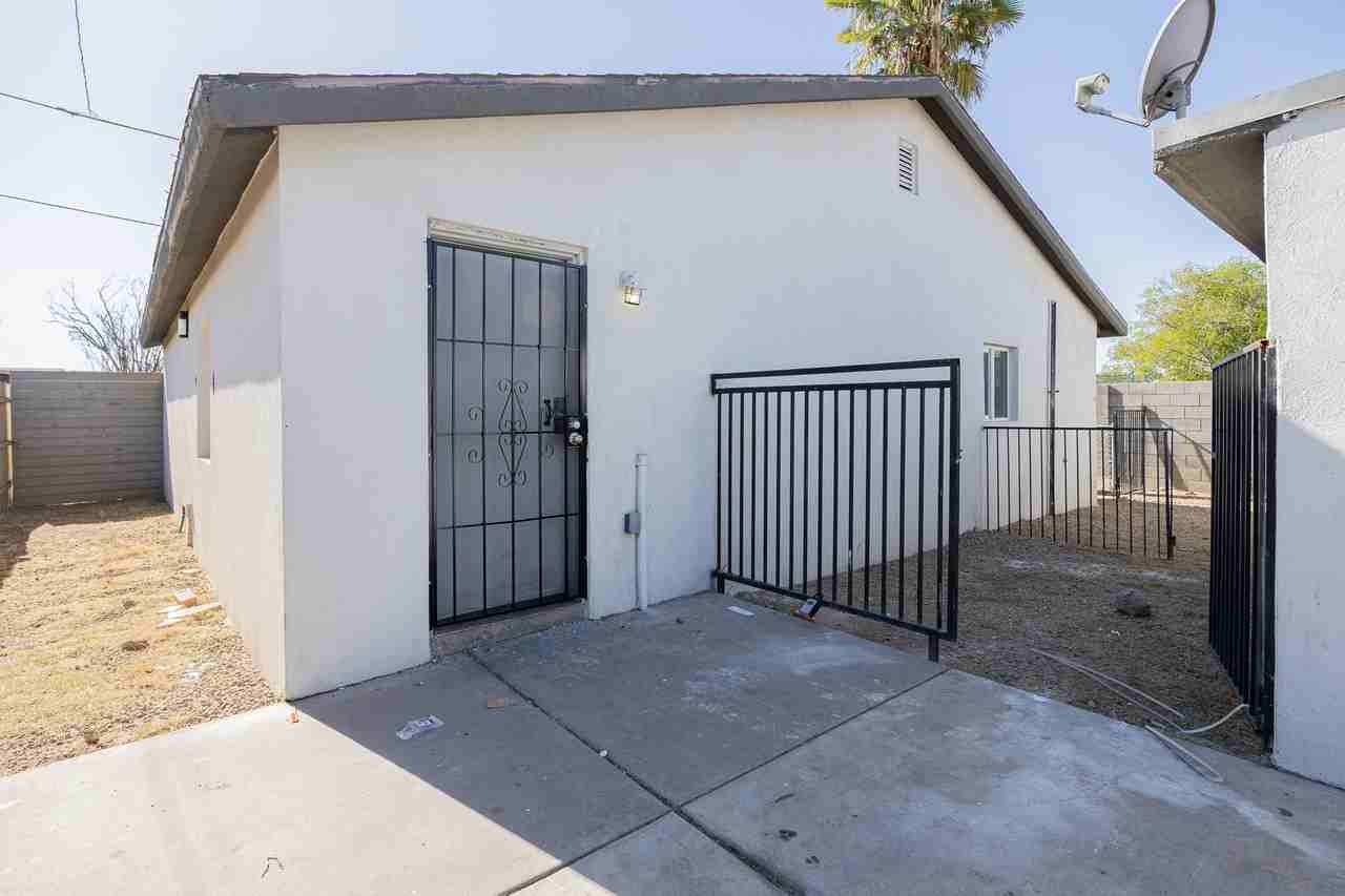 2427 W Yavapai St #B
