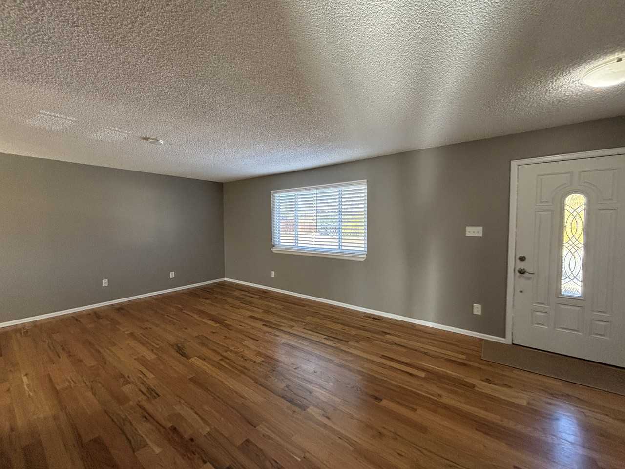 13710 W 74th Dr - Photo 3 of 30