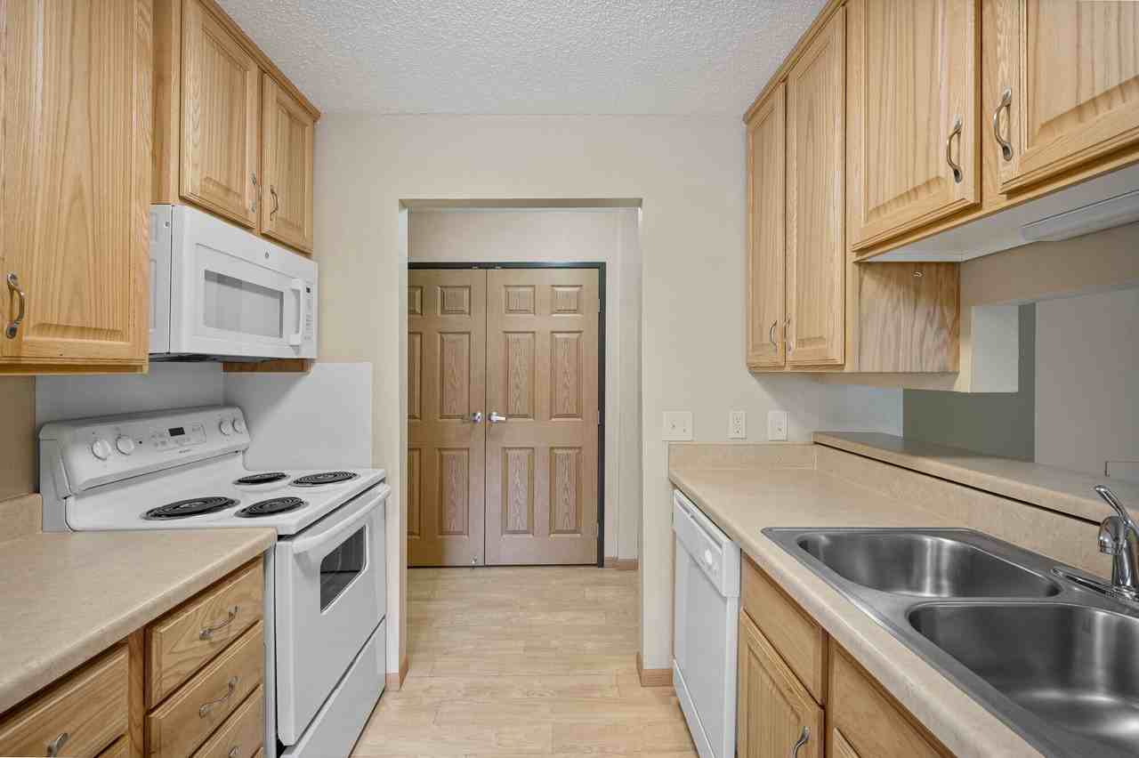 Riverside Senior Apartments - Photo 3 of 29