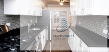 featured image of 724 W Roscoe St