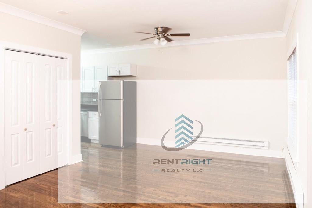 724 W Roscoe St #732-1N - Photo 2 of 14