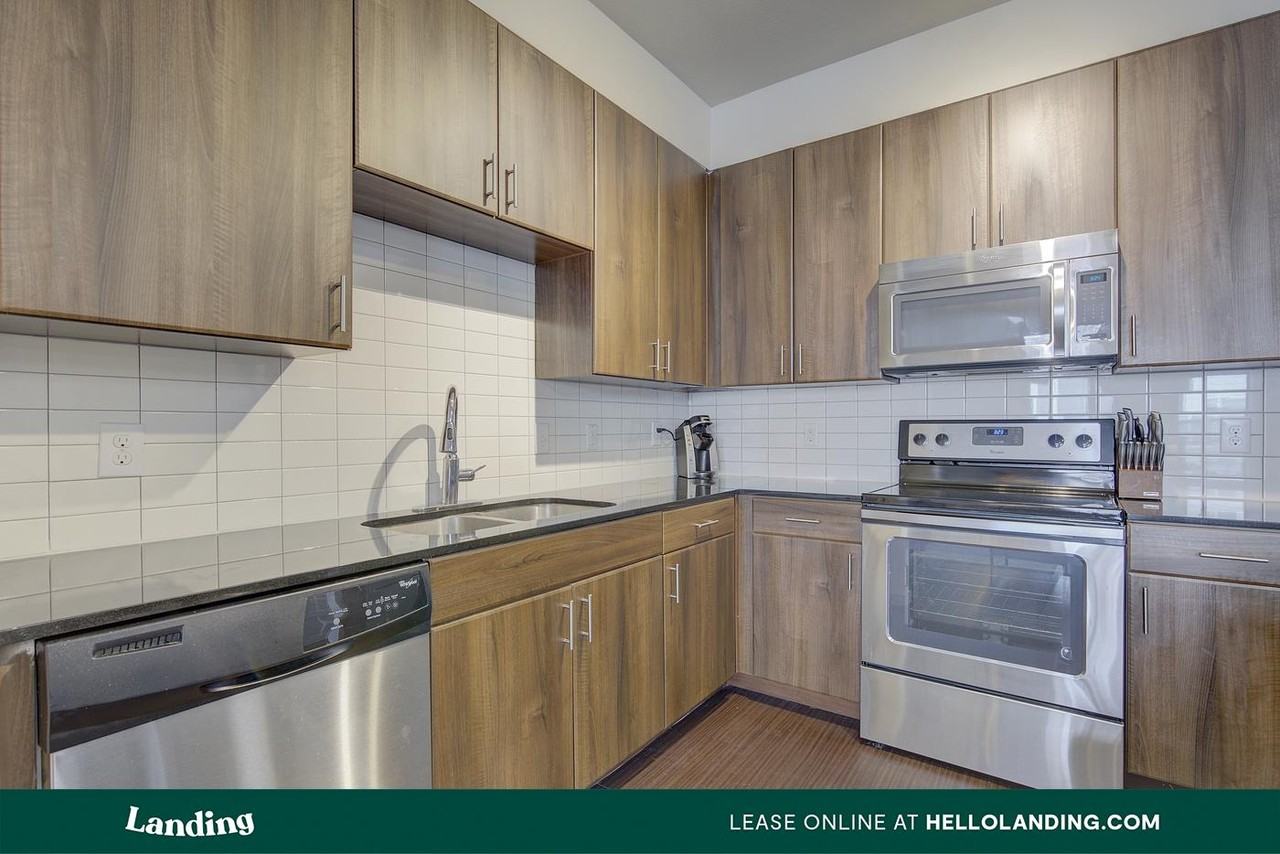 1111 Austin Hwy - Photo 2 of 50